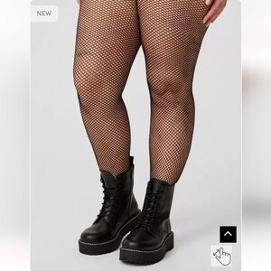 🆕️ 3X / 4X TORRID FISHNET STOCKINGS